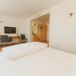Stadthotel מונסטר
