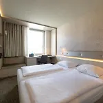 Stadthotel מלון
