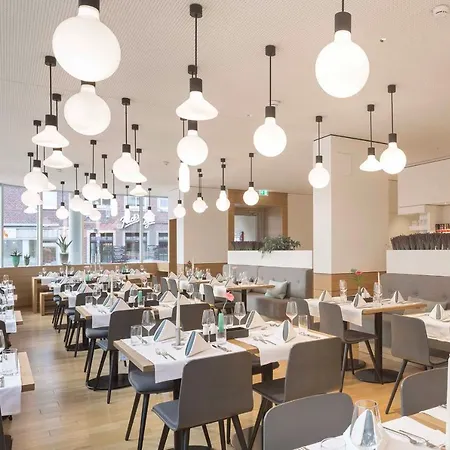 明斯特城市酒店 3*