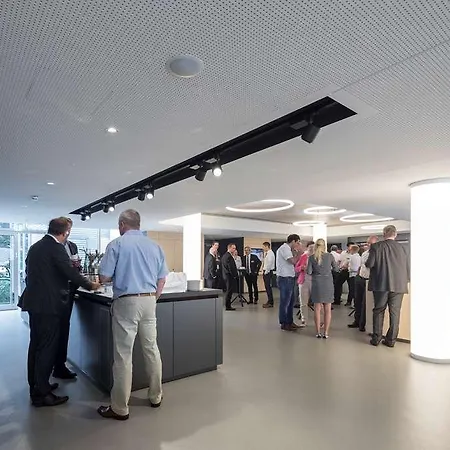 Stadthotel Hotel 3*