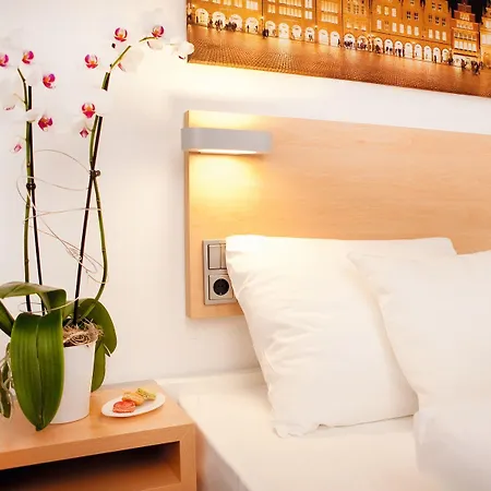 Stadthotel Hotel 3*