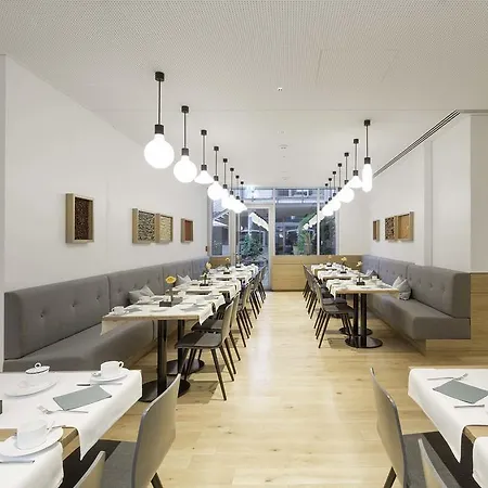 Stadthotel 3*